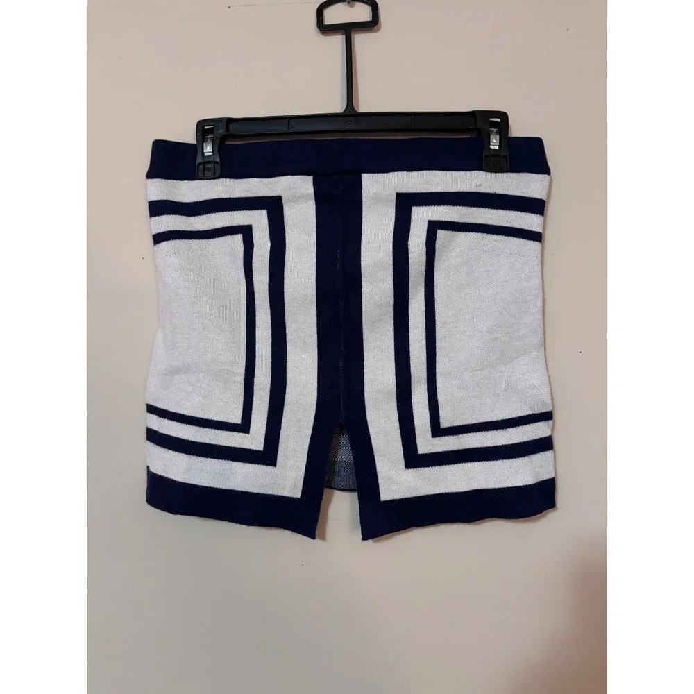 N/A navy white